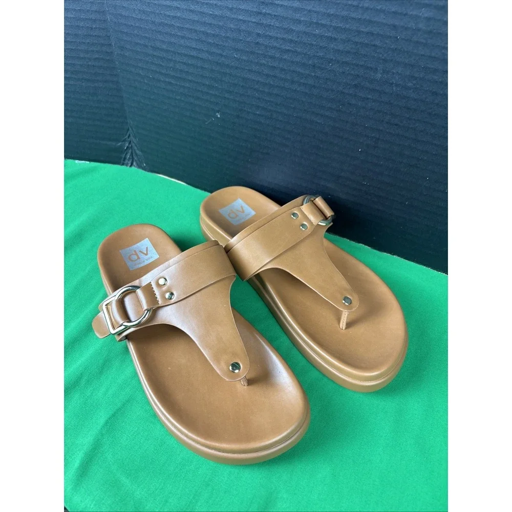 DV by Dolce Vita Womens Ulan Footbed Sandal Tan Size 8 NEW